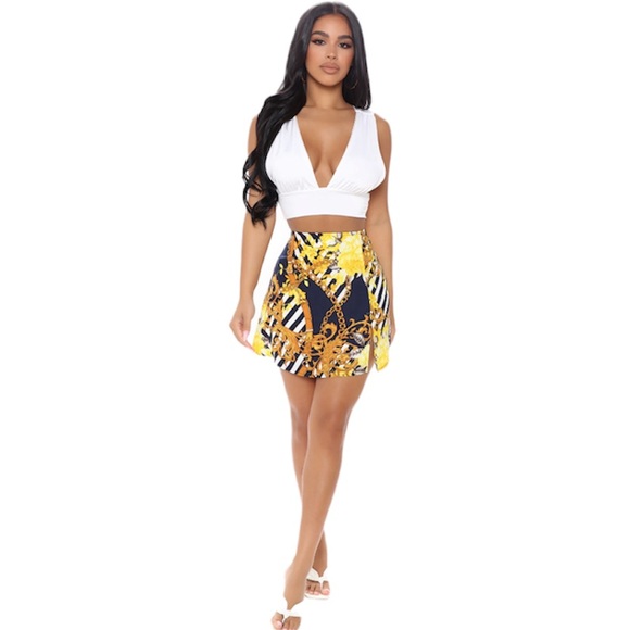 Fashion Nova Dresses & Skirts - Fashion nova Multicolor mini skirt